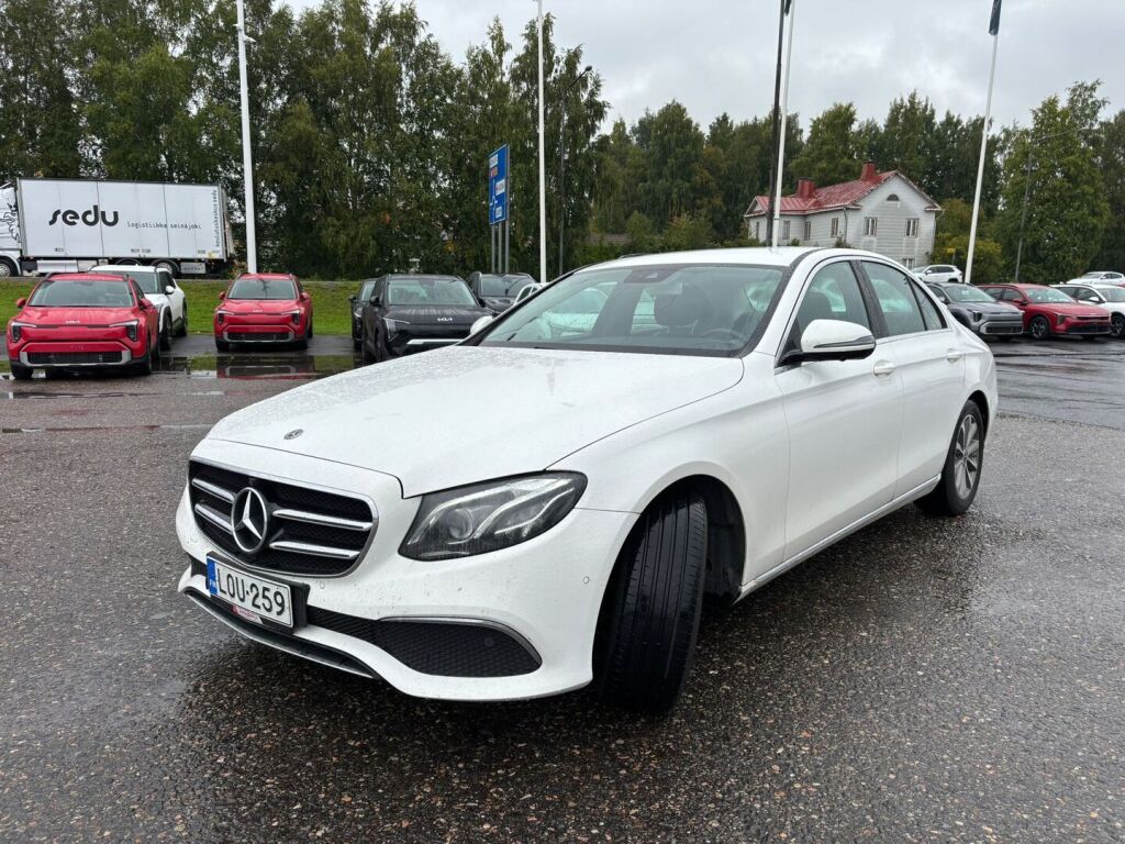 Mercedes-Benz E 2019 Valkoinen