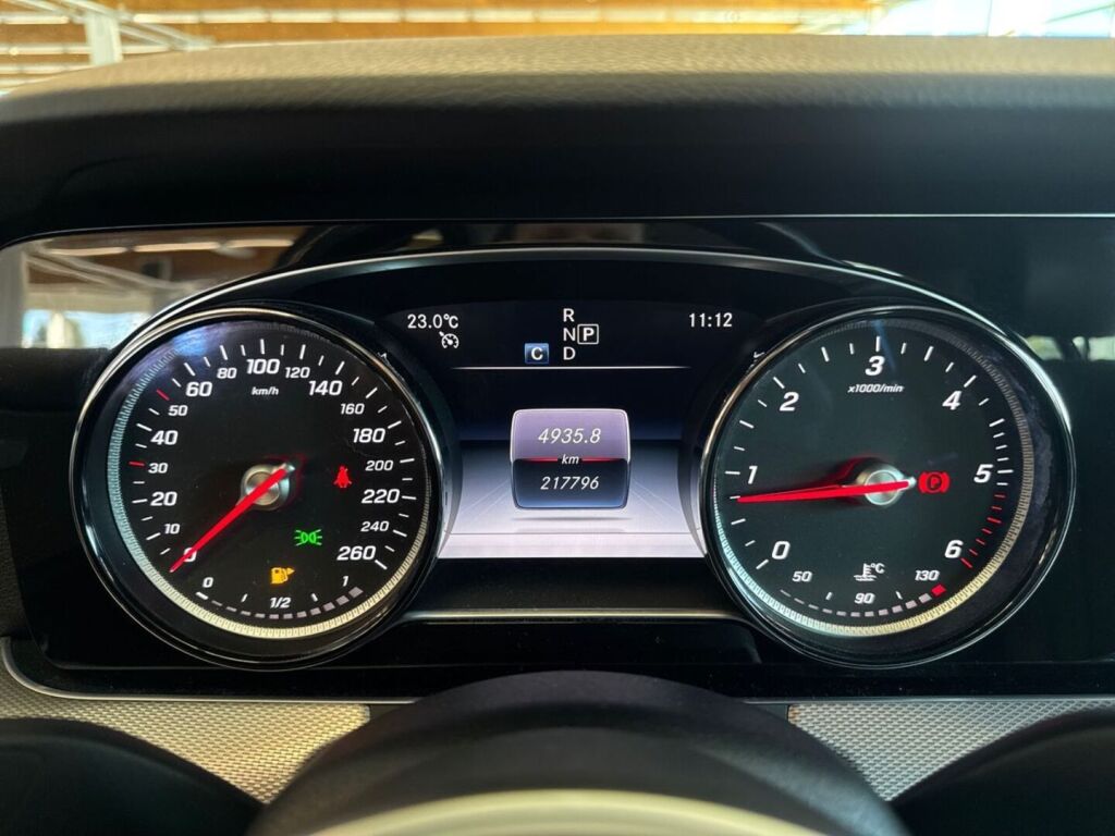 Mercedes-Benz E 2019 Valkoinen