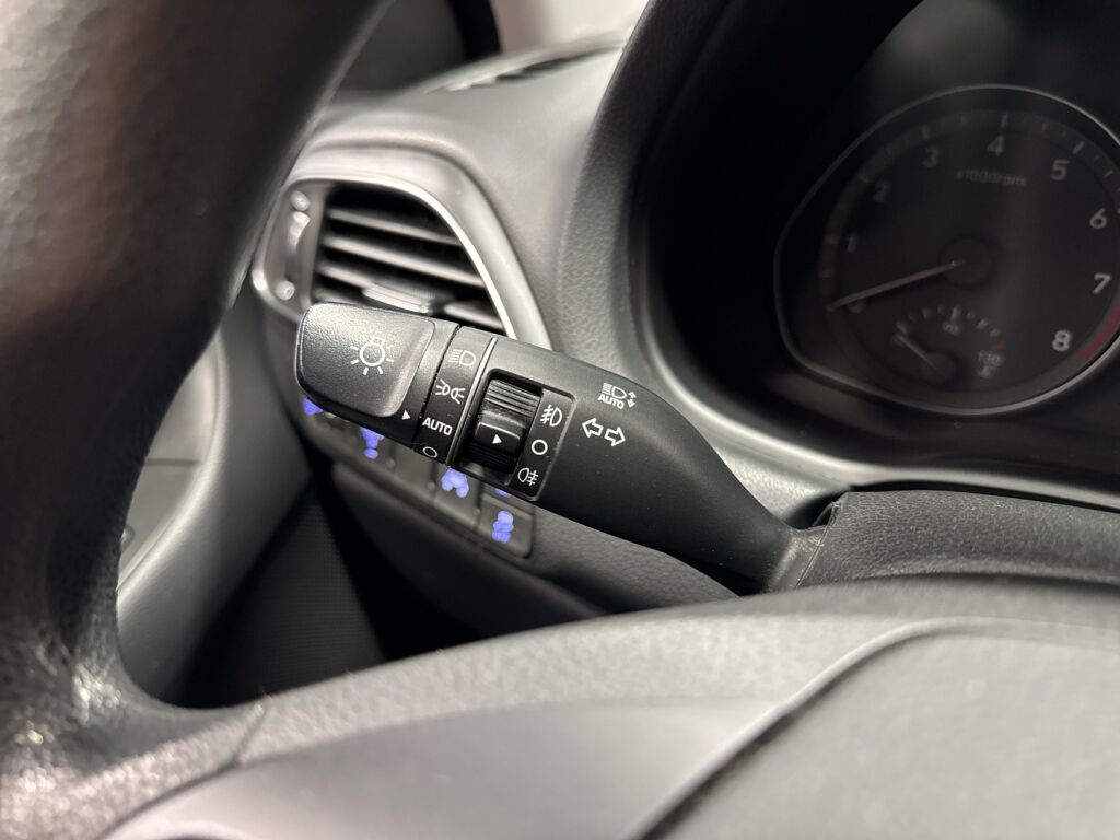 Hyundai i30 Hatchback 2019 Musta