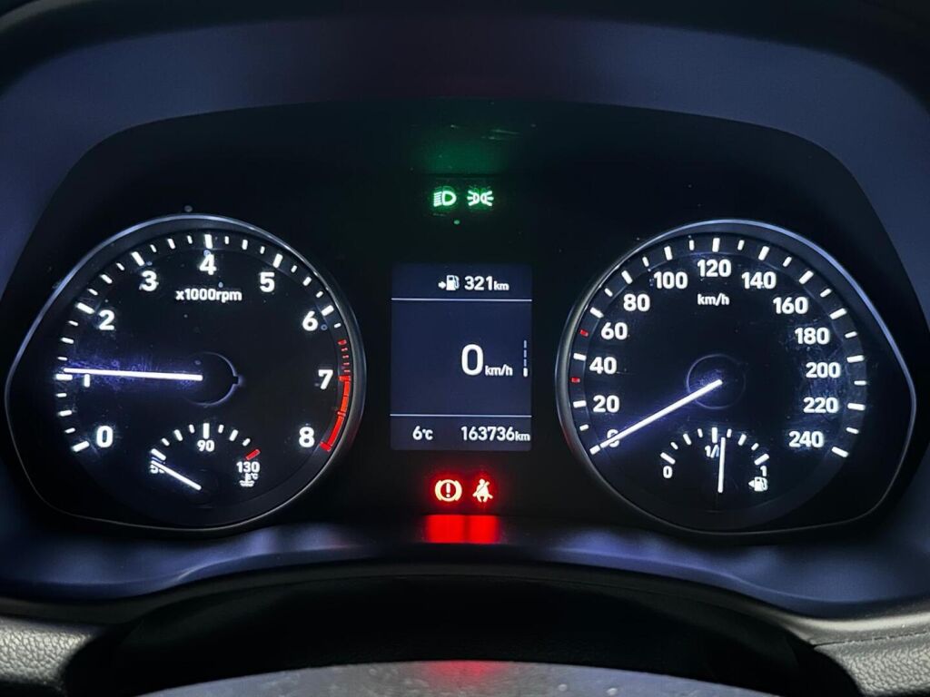 Hyundai i30 Hatchback 2019 Musta