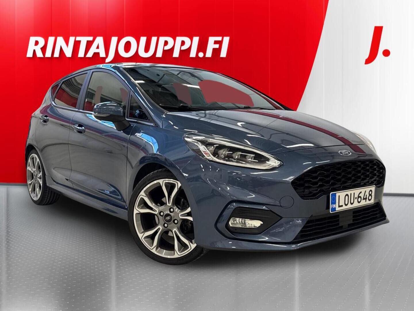 Sininen Ford Fiesta