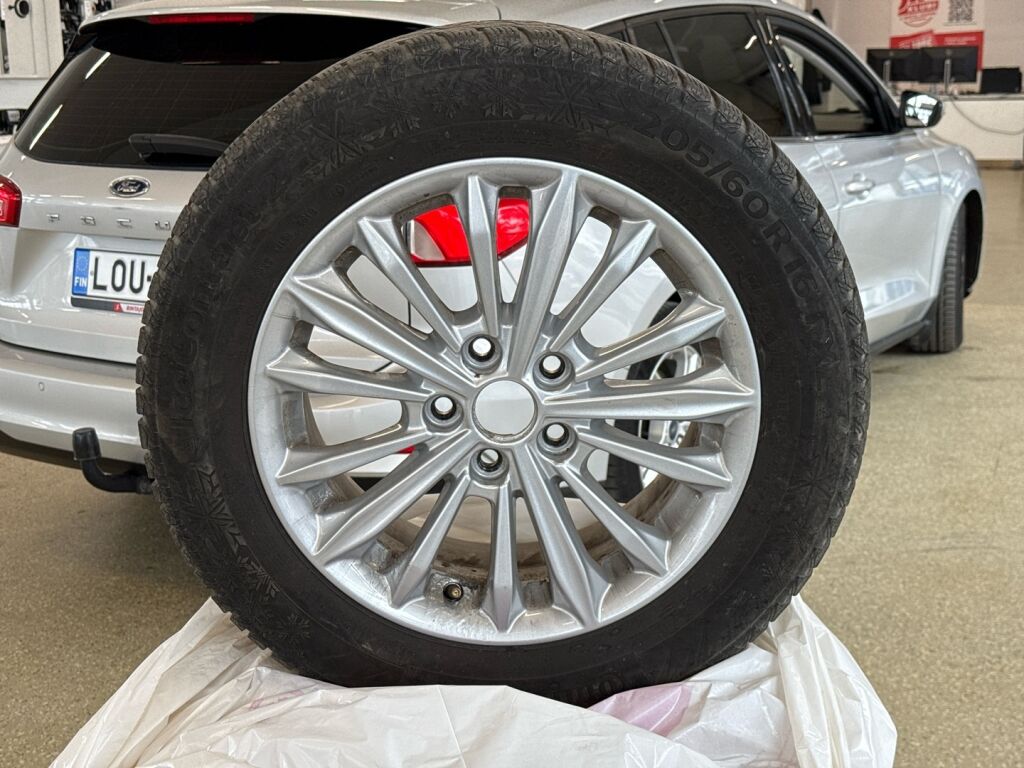 Ford Focus 2019 Harmaa