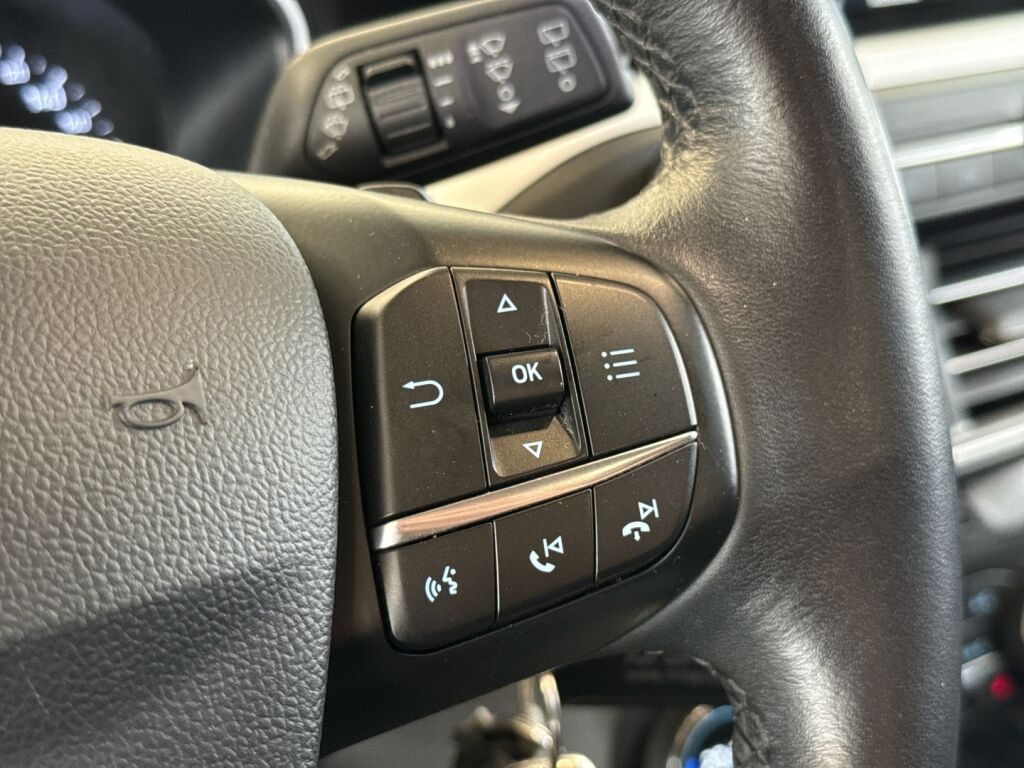 Ford Focus 2019 Harmaa