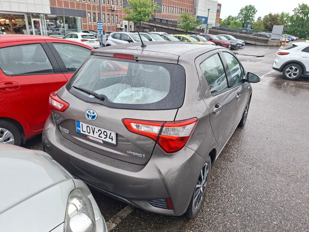 Toyota Yaris 2019 Harmaa