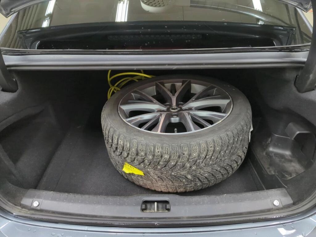 Volvo S90 2019 Harmaa