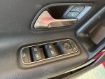 Mercedes-Benz A 2018 Punainen