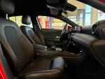 Mercedes-Benz A 2018 Punainen