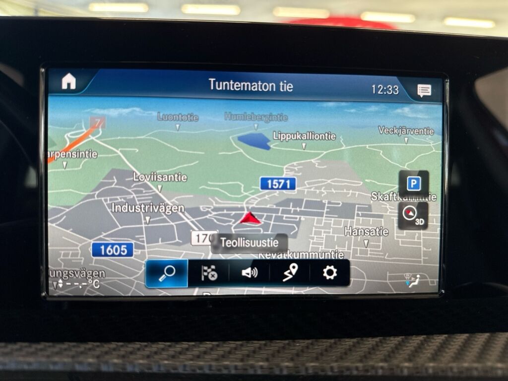 Mercedes-Benz A 2018 Punainen