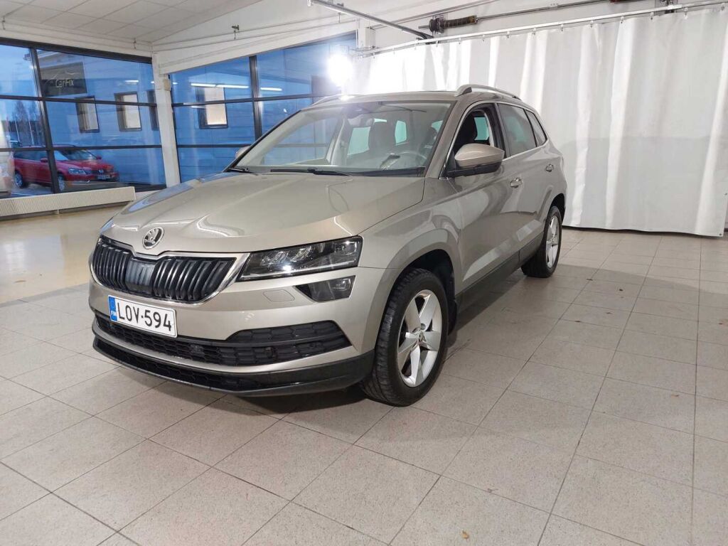 Skoda Karoq 2019 Ruskea (beige)