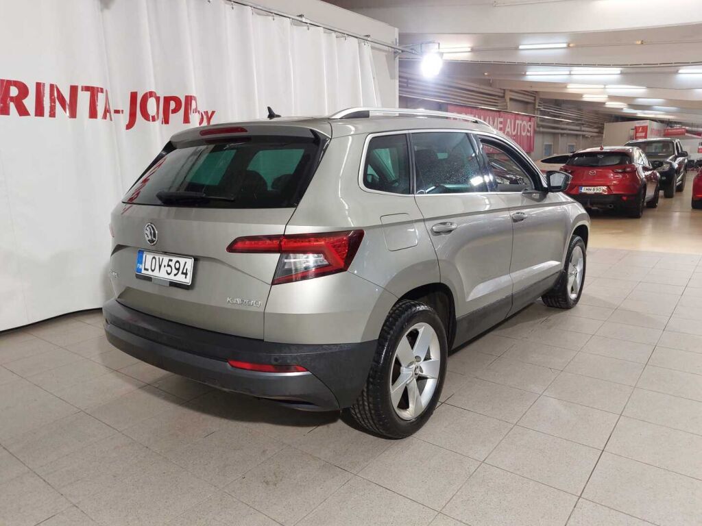 Skoda Karoq 2019 Ruskea (beige)