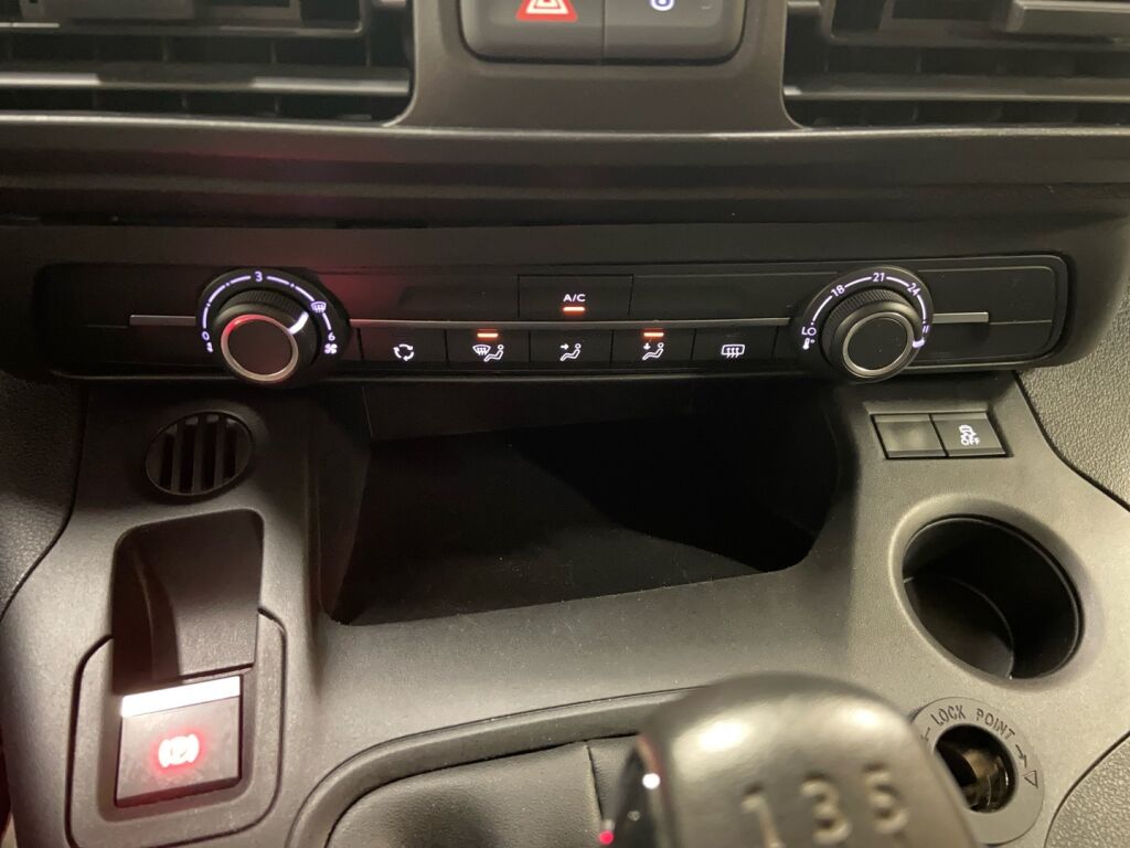 Opel Combo 2019 Valkoinen