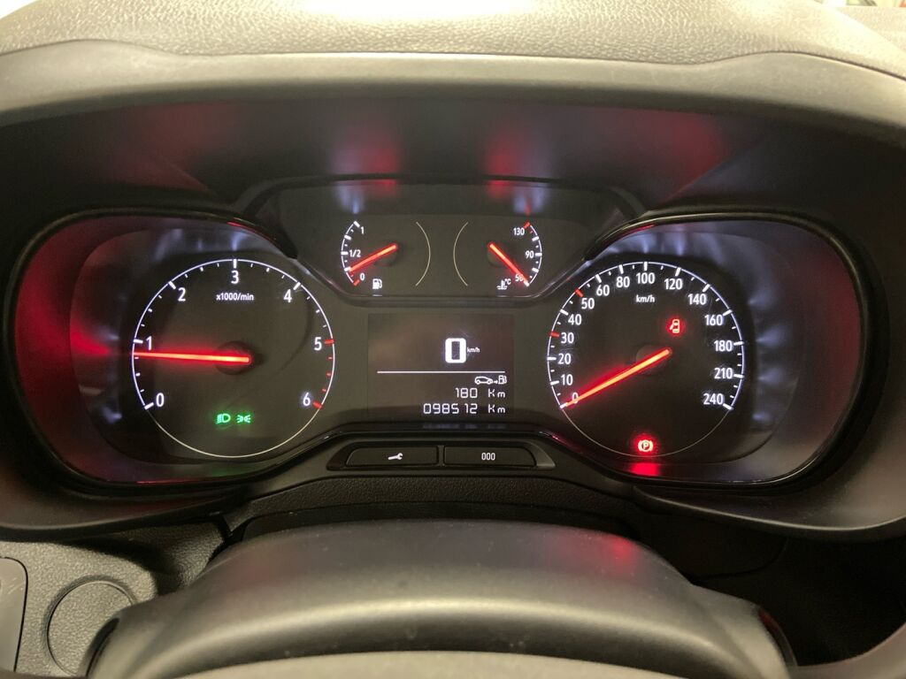 Opel Combo 2019 Valkoinen