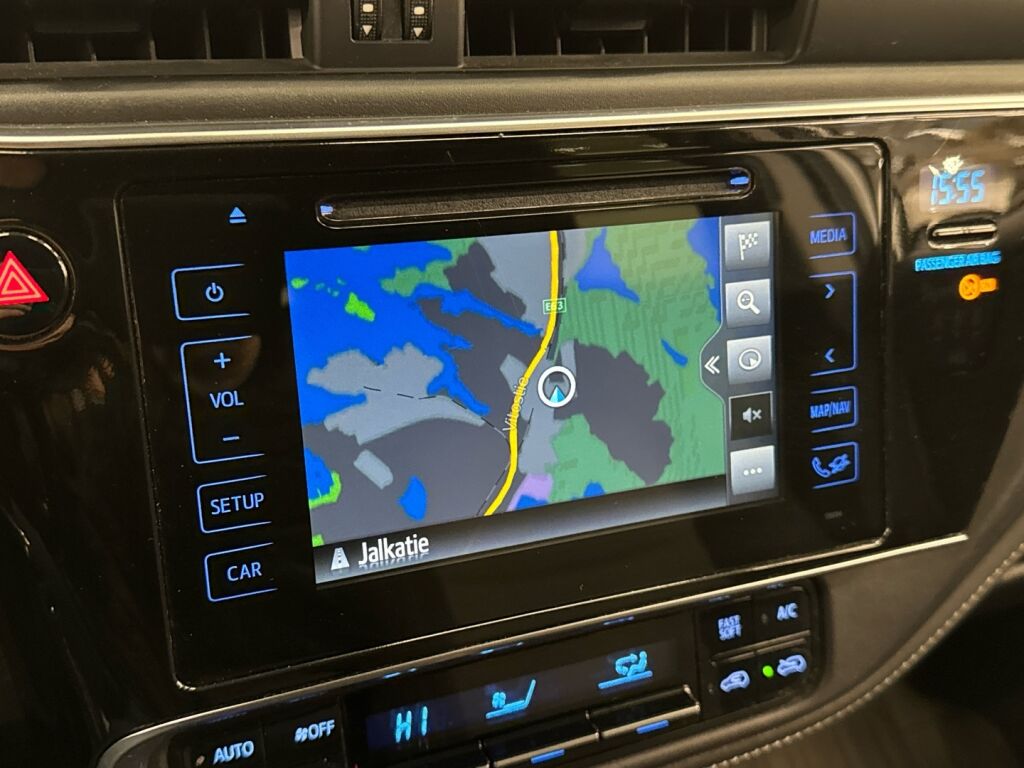 Toyota Auris 2018 Valkoinen