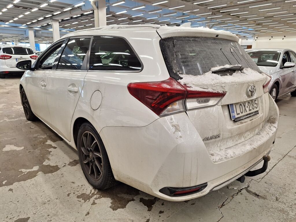 Toyota Auris 2018 Valkoinen