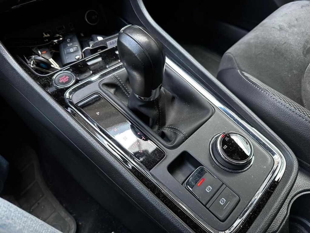 Seat Ateca 2019 Musta