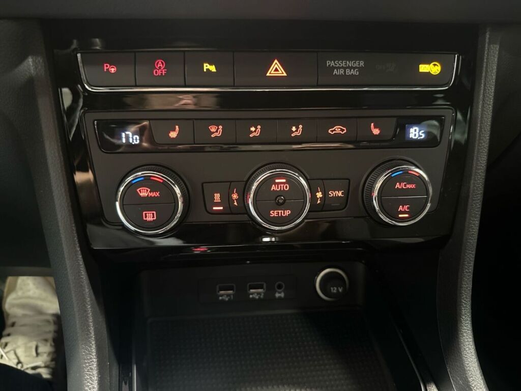 Seat Ateca 2019 Musta