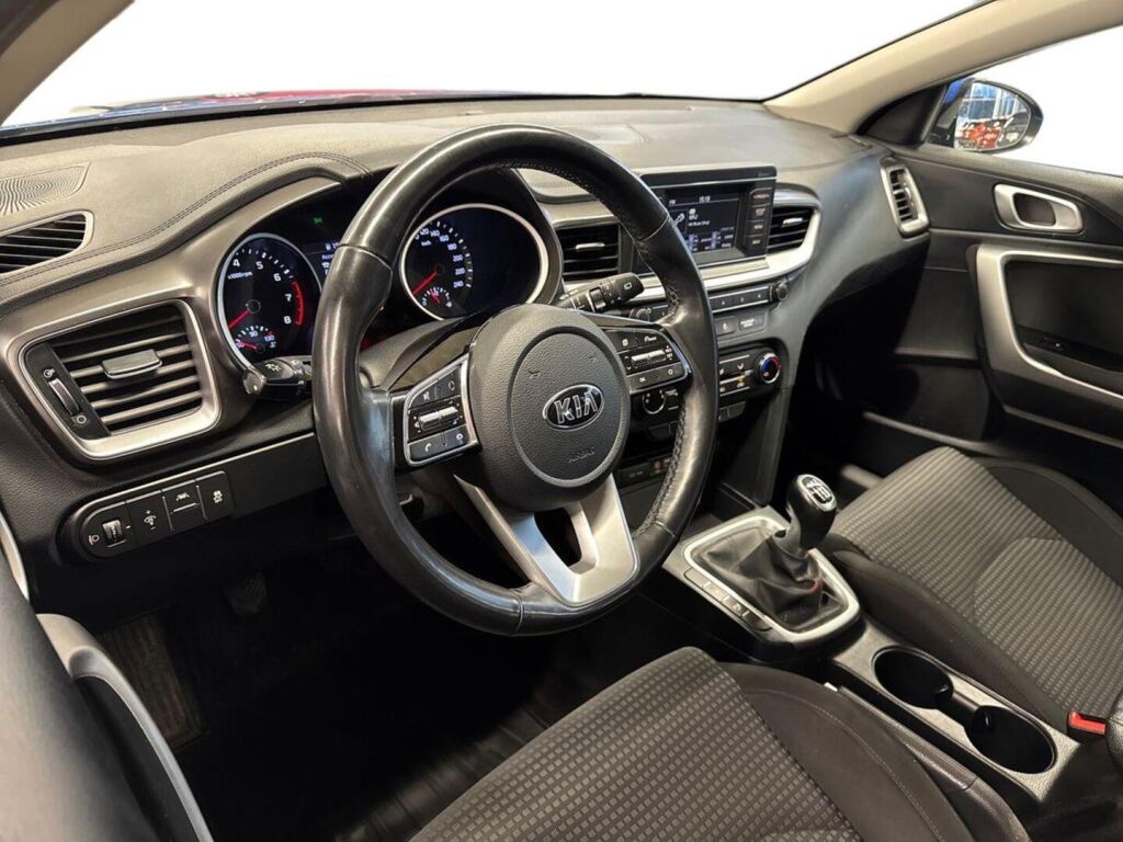 Kia Ceed 2019 Sininen