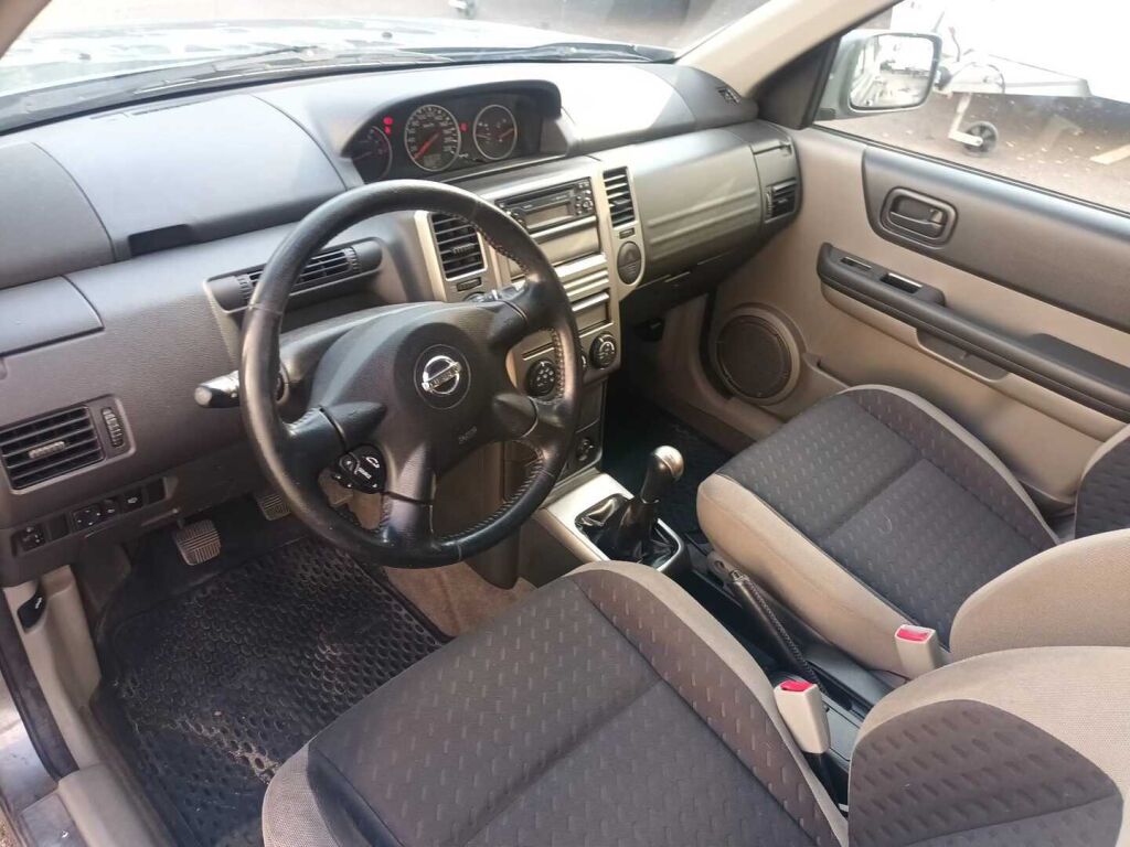 Nissan X-Trail 2007 Harmaa
