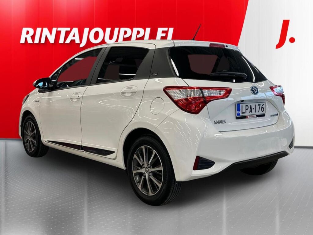 Toyota Yaris 2020 Valkoinen