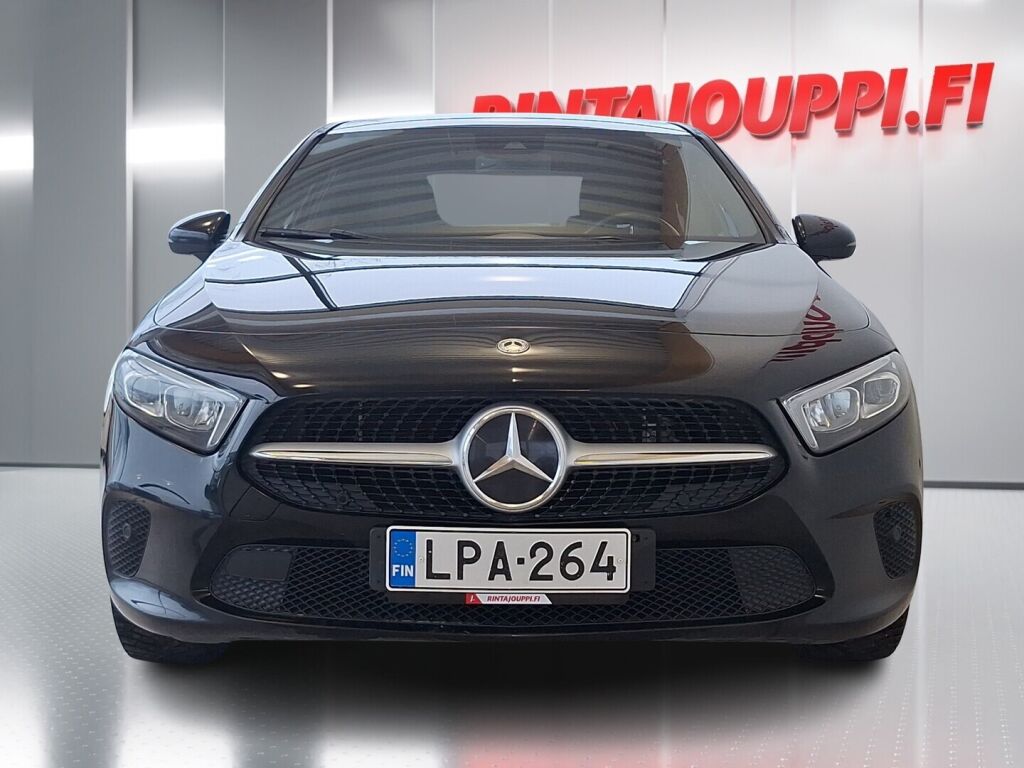 Mercedes-Benz A 2020 Musta