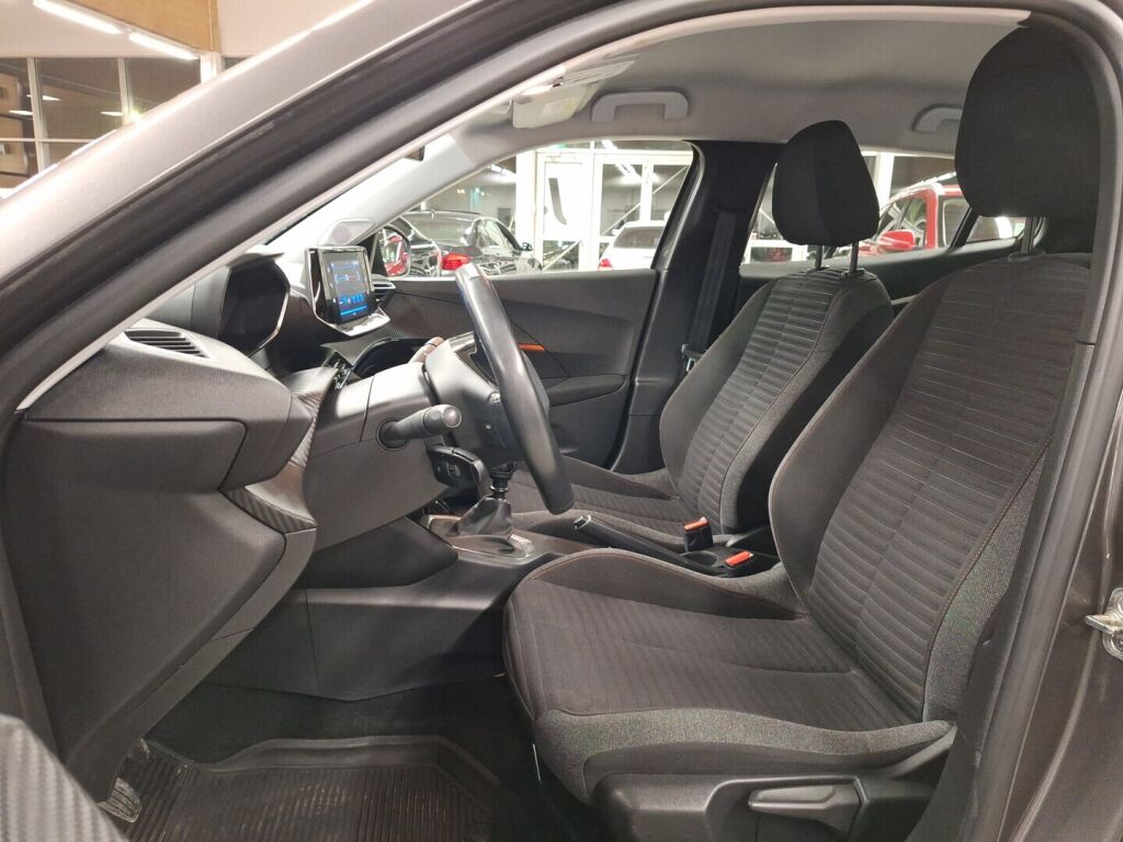 Peugeot 2008 2020 Harmaa