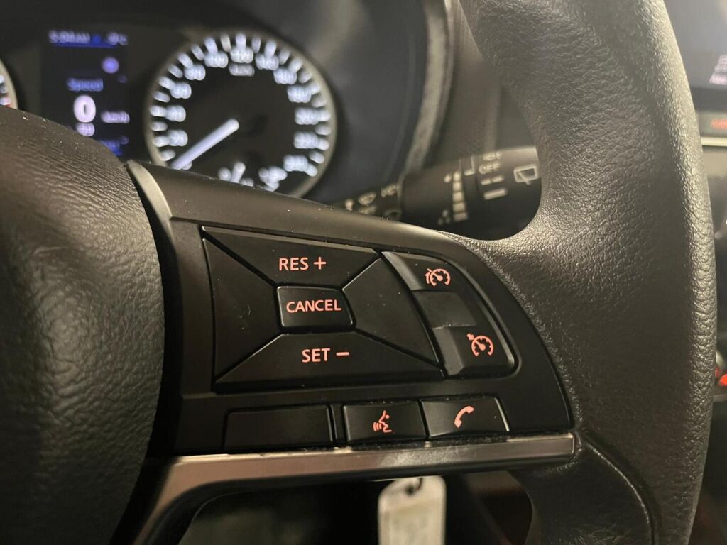 Nissan Juke 2021 Punainen