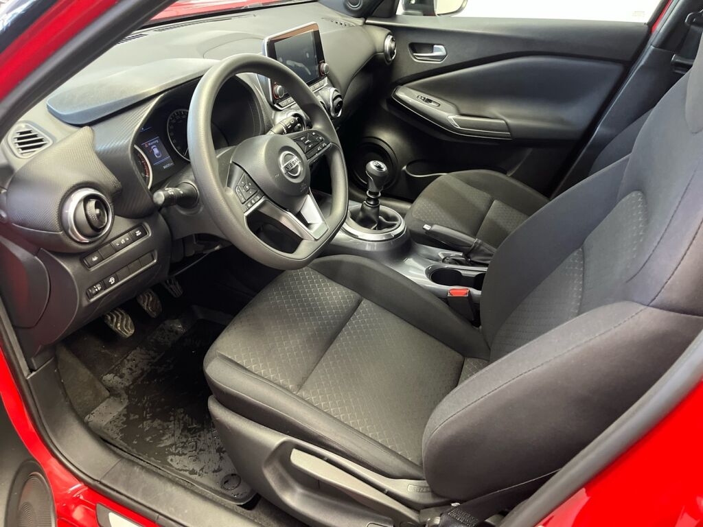 Nissan Juke 2021 Punainen