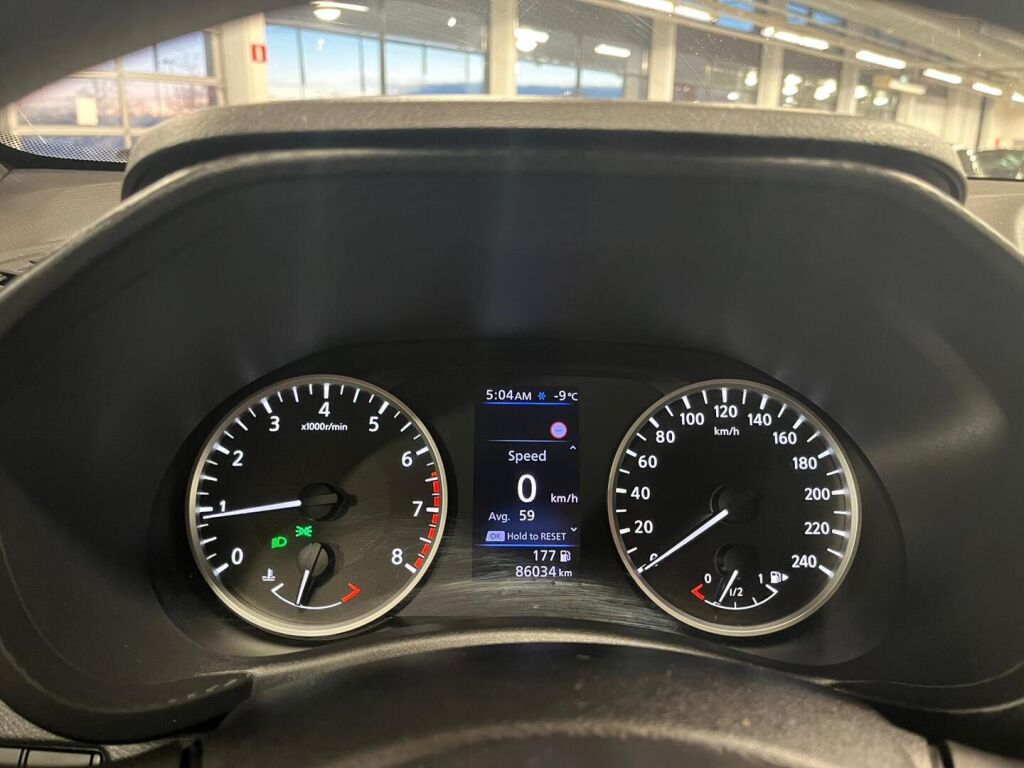 Nissan Juke 2021 Punainen