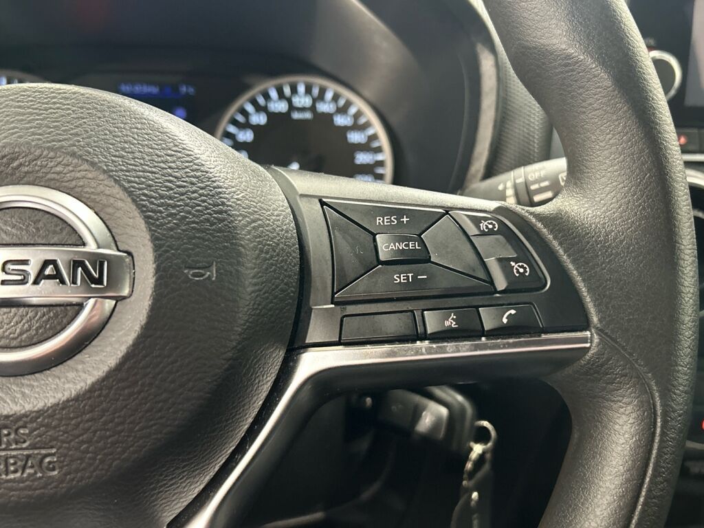 Nissan Juke 2021 Punainen