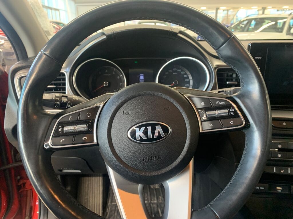 Kia Ceed 2020 Punainen