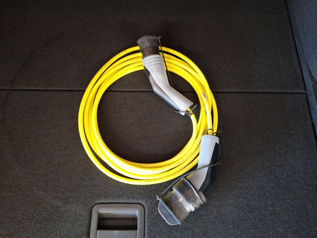 Volkswagen Passat 2018 Valkoinen