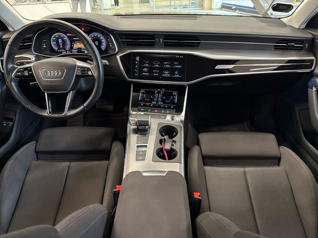 Audi A6 2021 Harmaa