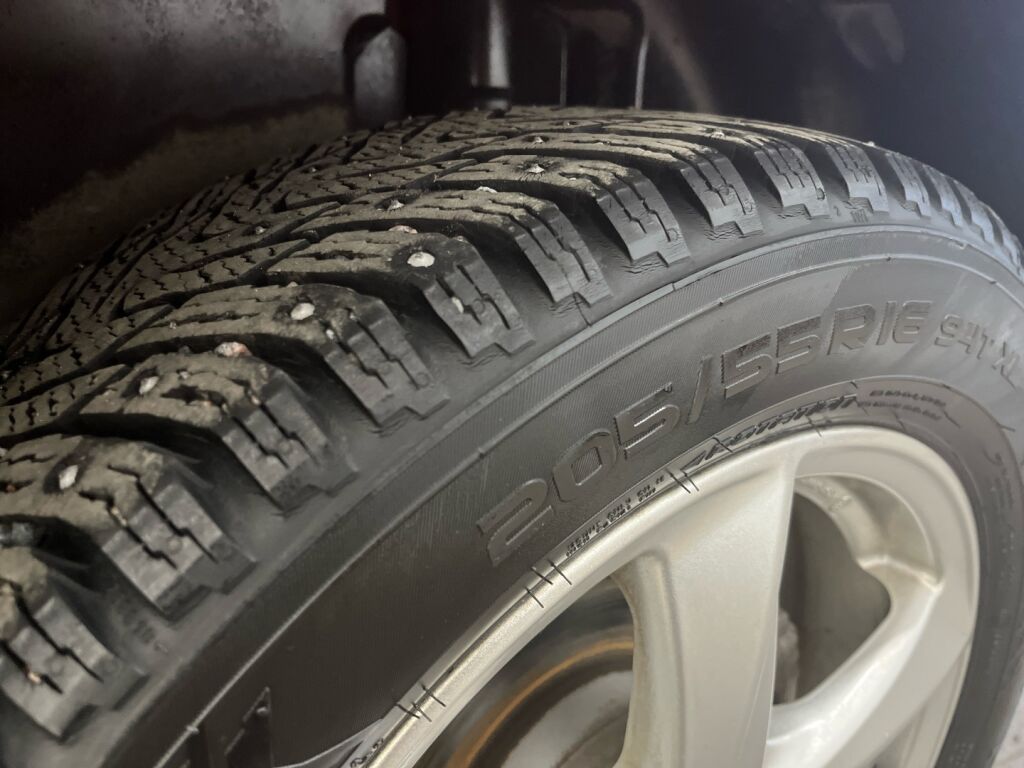 Skoda Scala 2020 Punainen