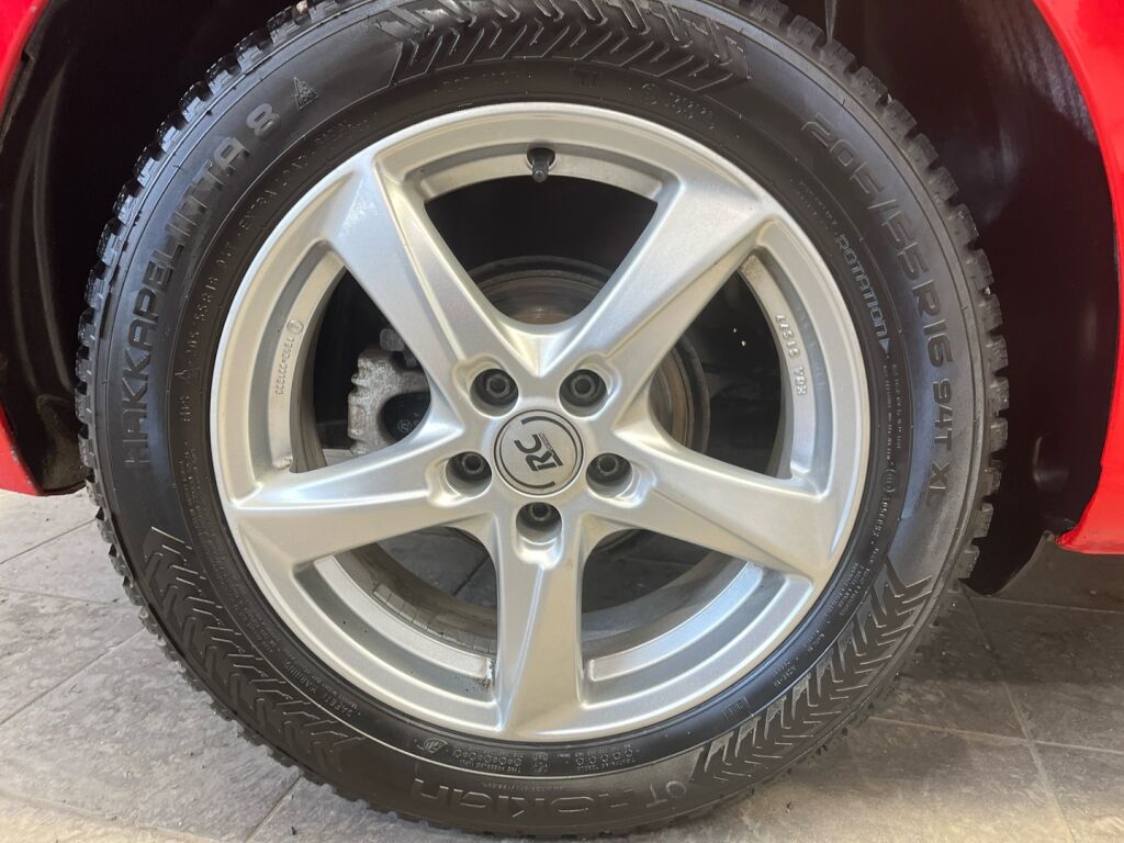 Skoda Scala 2020 Punainen