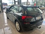 Skoda Kamiq 2020 Musta