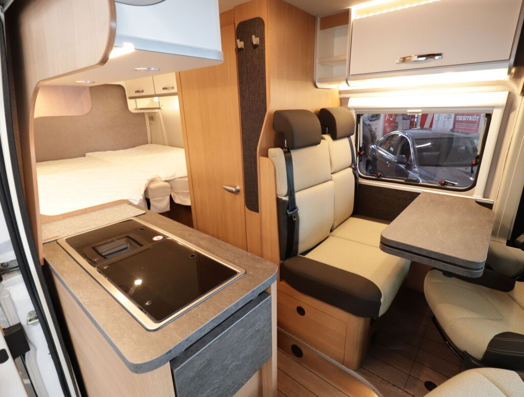 Weinsberg CaraBus 600 2020 Valkoinen