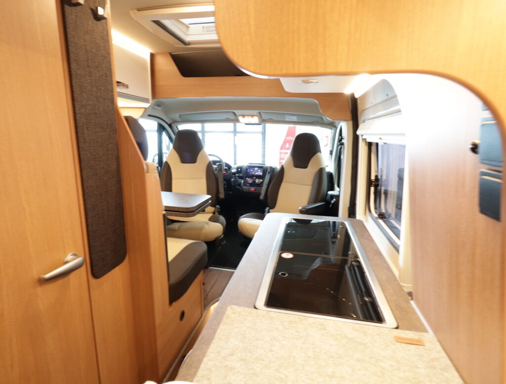 Weinsberg CaraBus 600 2020 Valkoinen