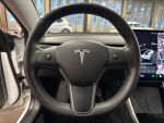 Tesla Model 3 2020 Valkoinen