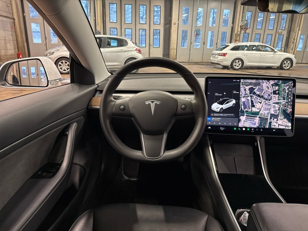 Tesla Model 3 2020 Valkoinen