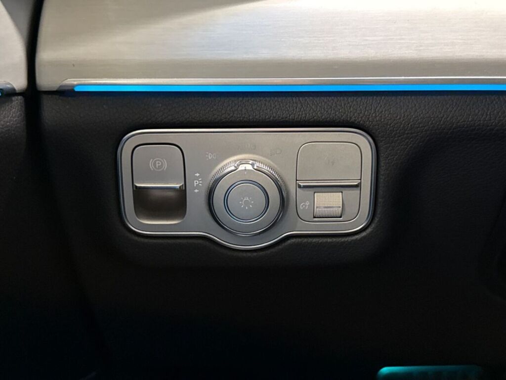 Mercedes-Benz GLE 2021 Musta