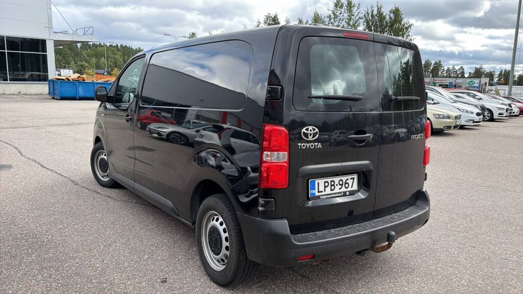 Toyota Proace 2020 Musta