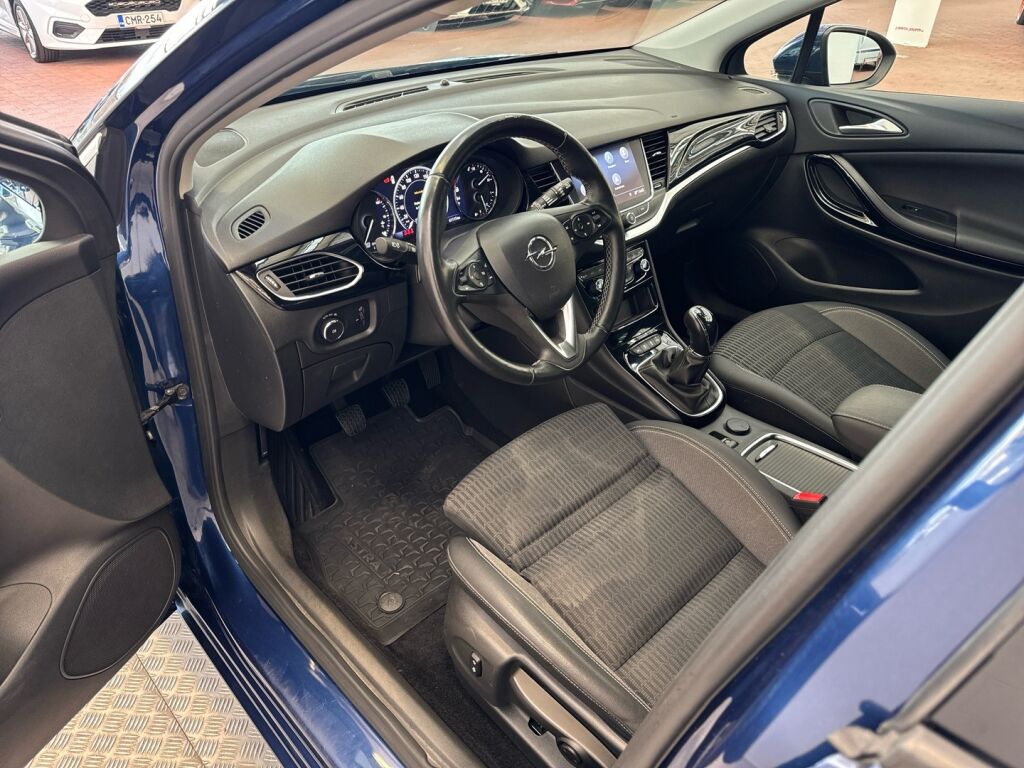 Opel Astra 2020 Sininen