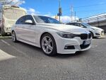 BMW 330 2018 Valkoinen