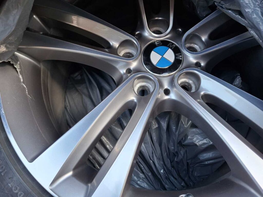 BMW 330 2018 Valkoinen