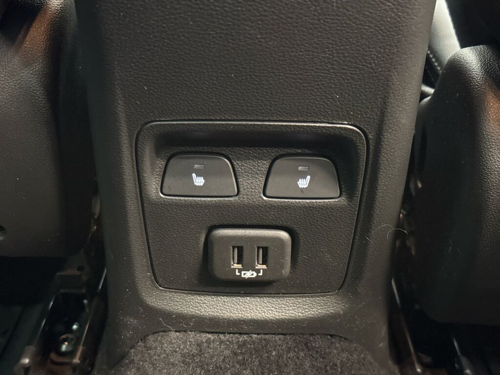 Opel Astra 2021 Hopea