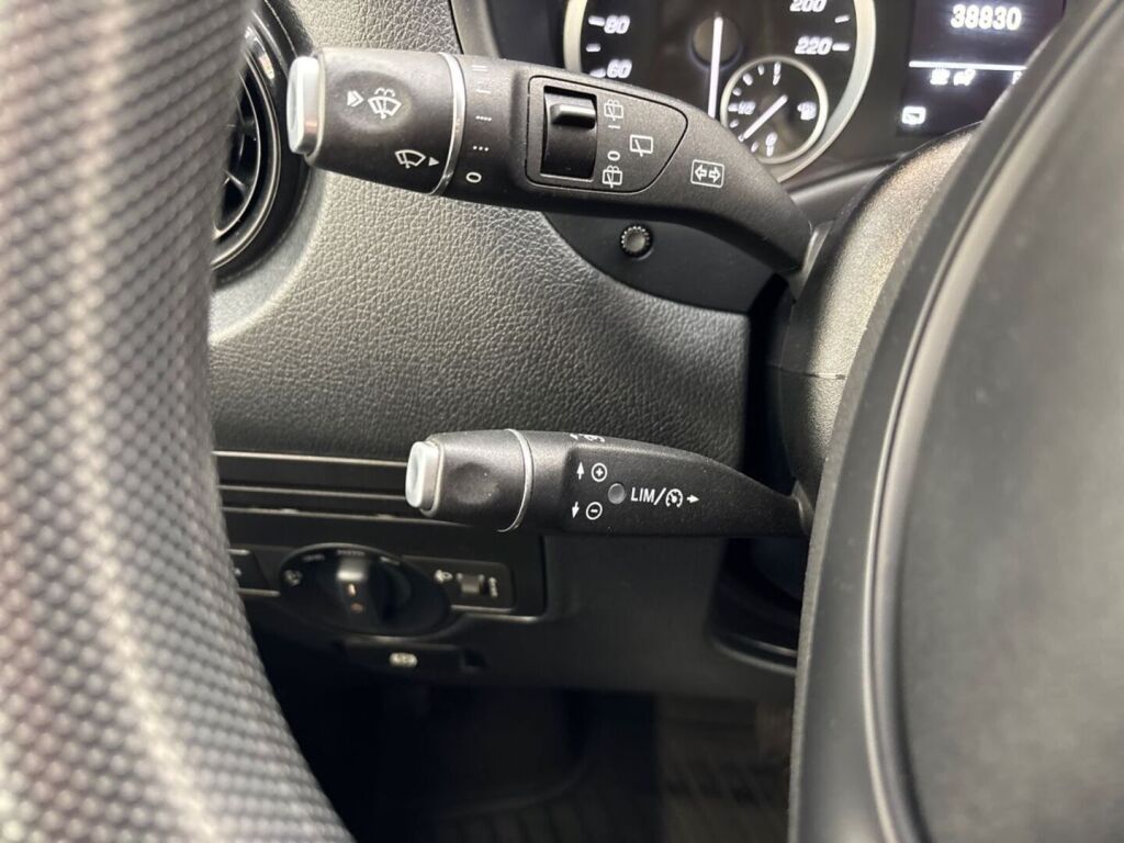 Mercedes-Benz Vito 2021 Valkoinen
