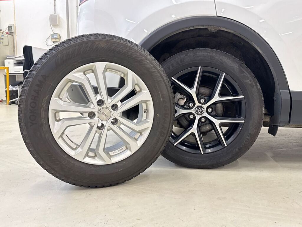Toyota RAV4 2016 Valkoinen