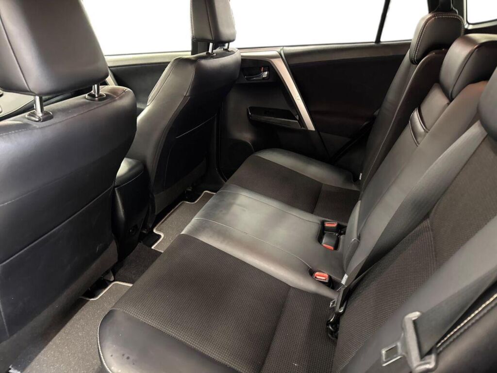 Toyota RAV4 2016 Valkoinen