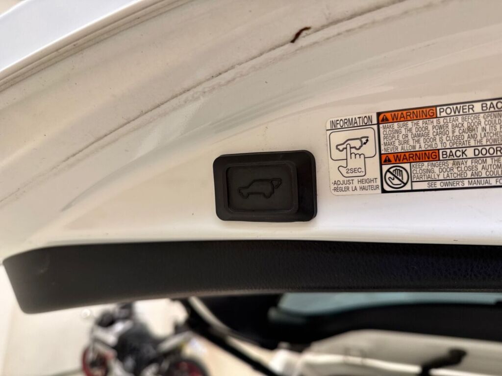 Toyota RAV4 2016 Valkoinen