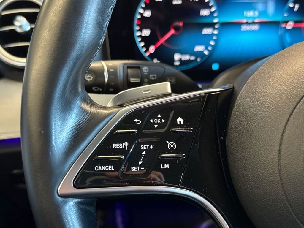 Mercedes-Benz E 2021 Valkoinen